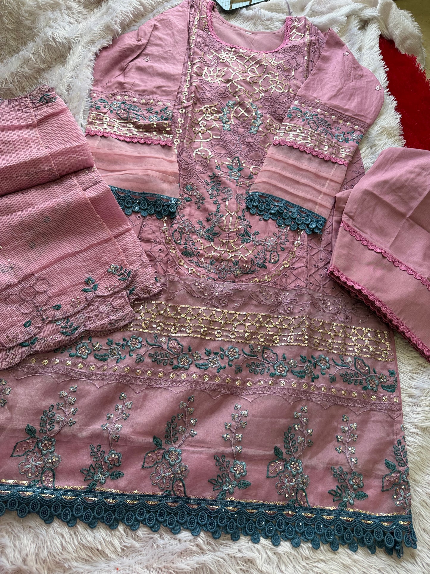 Code farshi suits