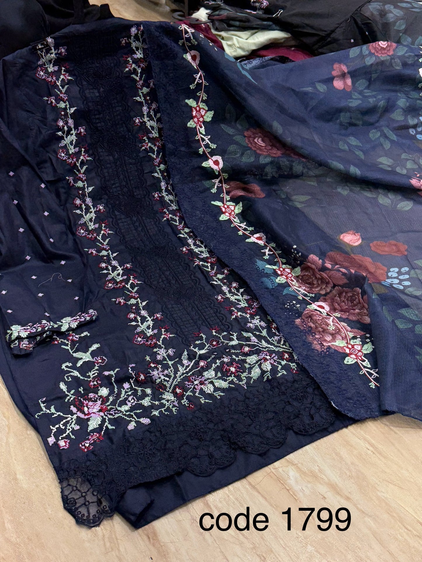 Cotton suits select code to order