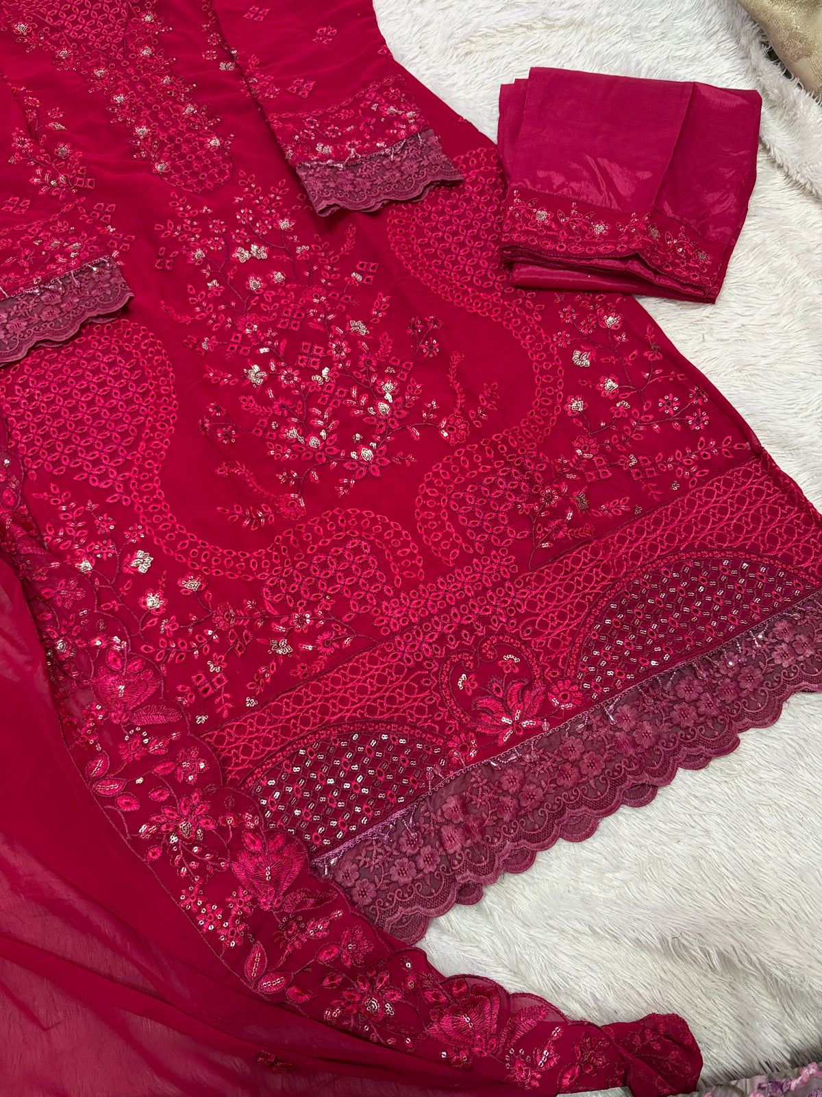 Code 1018 hot pink