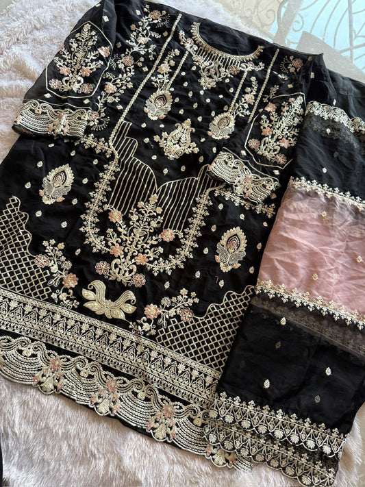 code 1442 stitched Black
