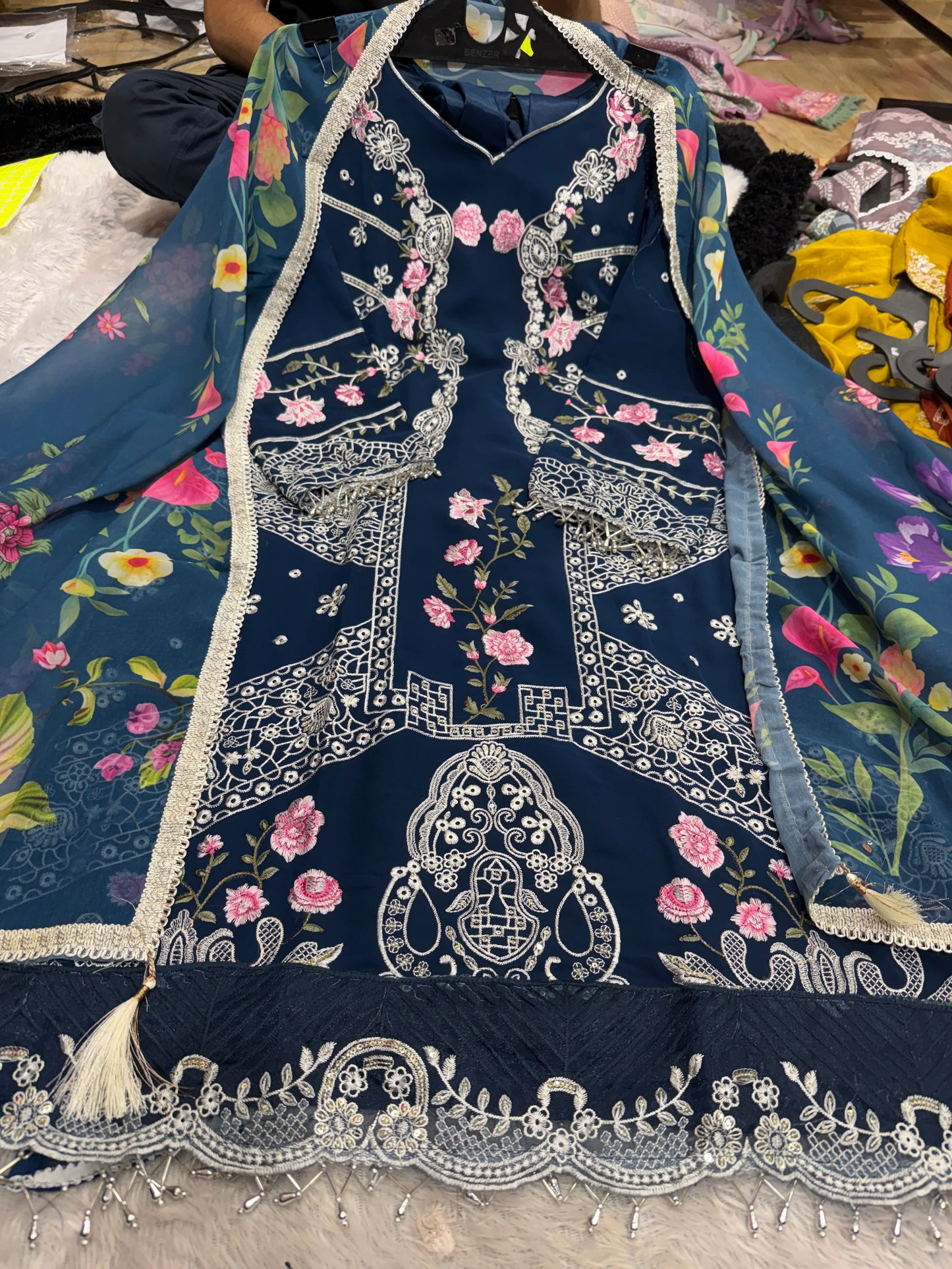 1022 readymade and semi stitchdd