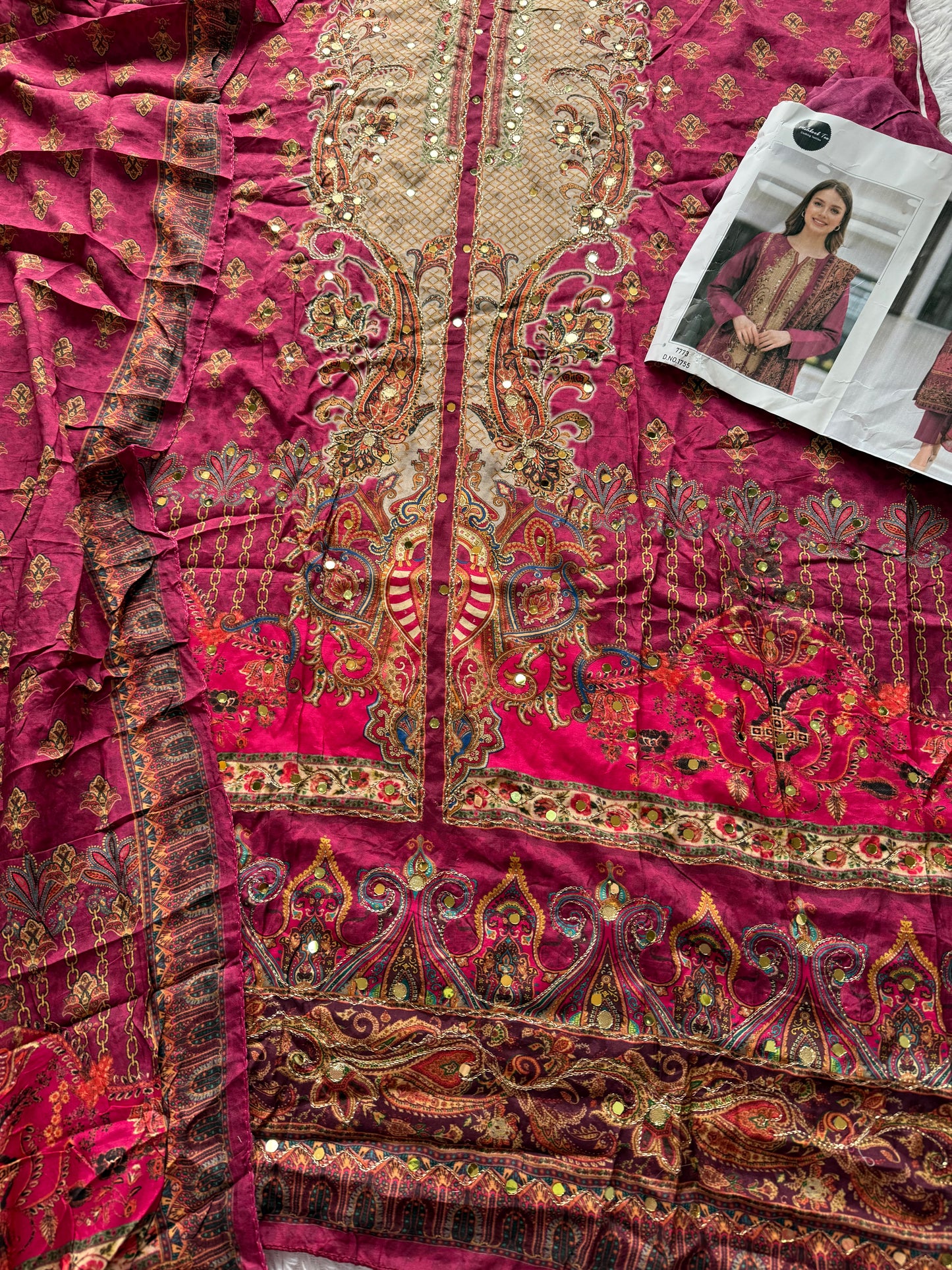 Pure muslin Unstitched suits offer pcs