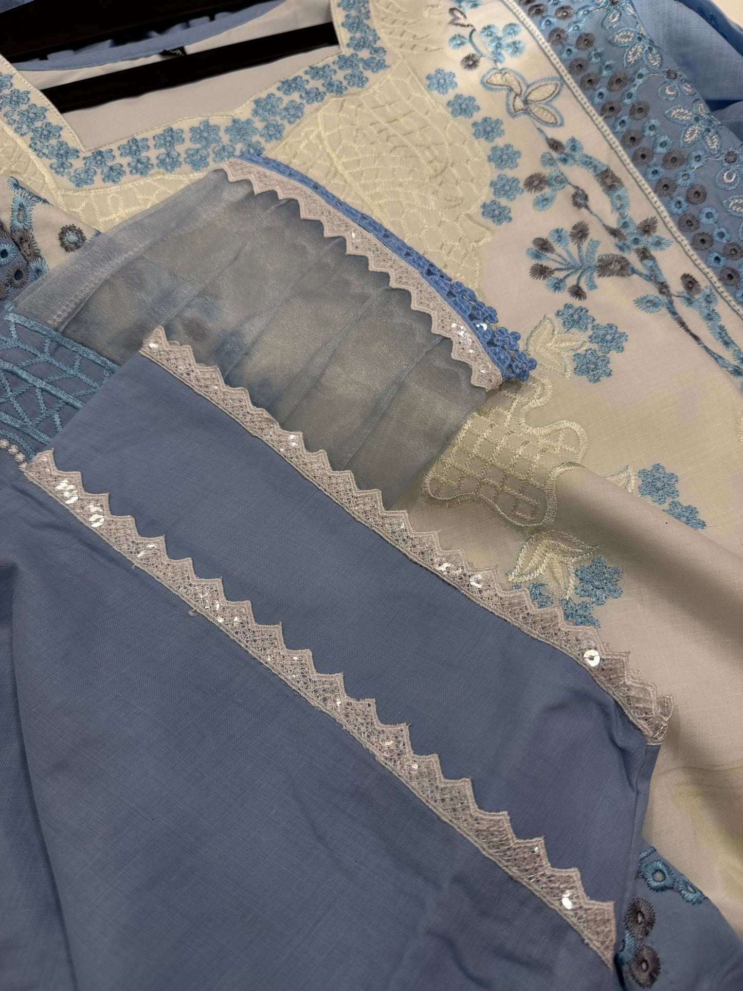 Code 1046 farshi readymade