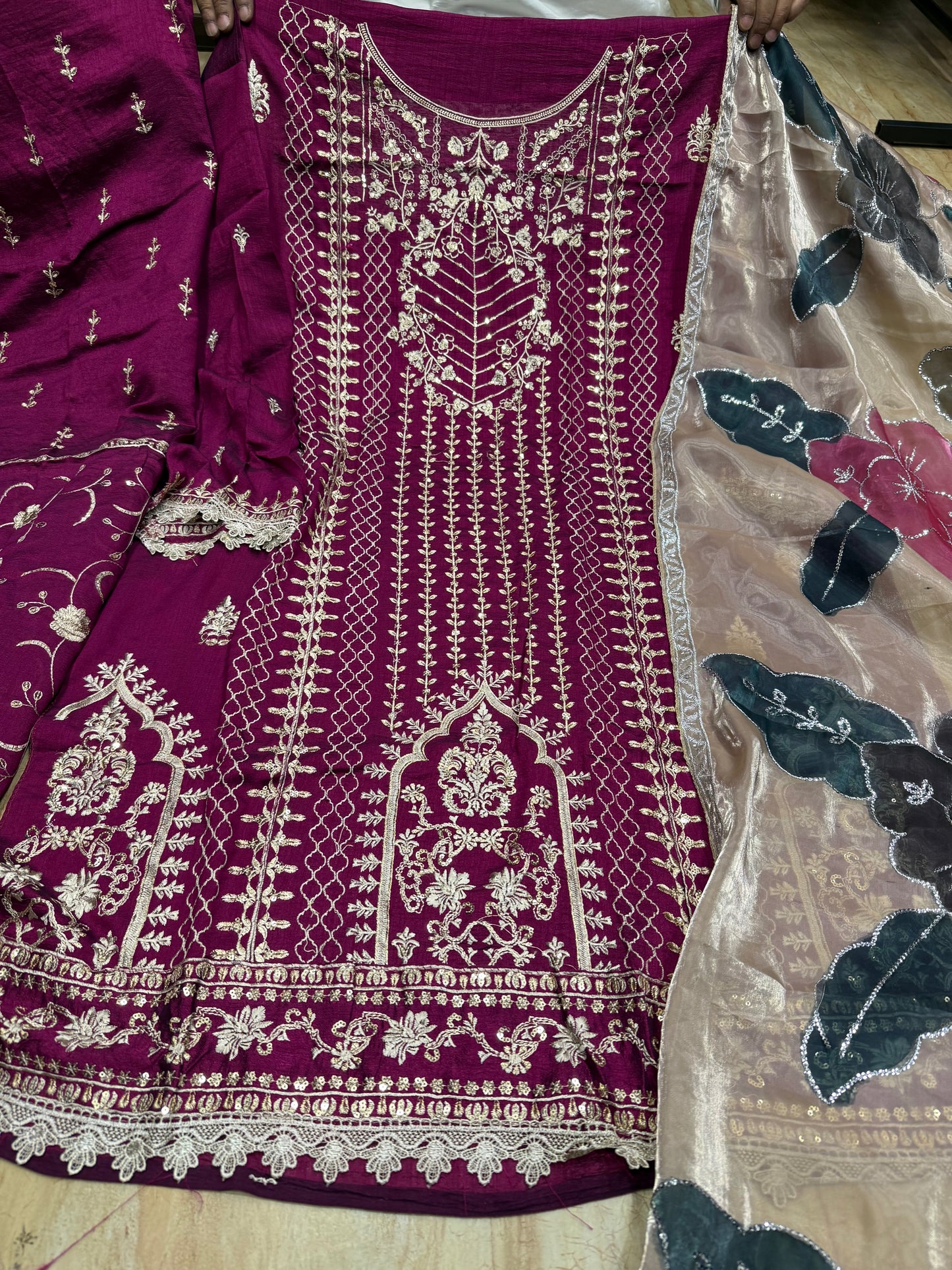 flower suits semi stitched